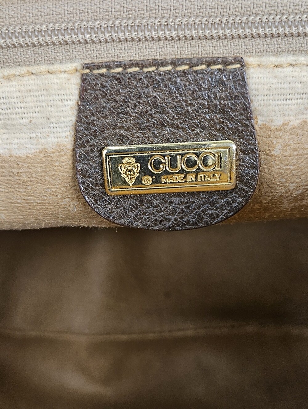 Authentic Vintage Gucci GG Supreme Monogram Crossbody Camera Bag Brown Leather - Picture 12 of 16